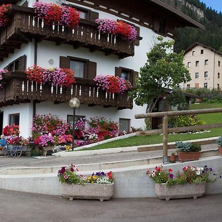 Piccola Suite Sul Civetta Колле-Санта-Лучия Экстерьер фото