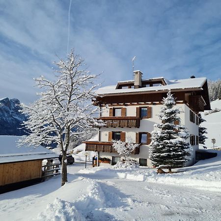 Piccola Suite Sul Civetta Колле-Санта-Лучия Экстерьер фото